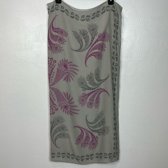 Paisley Print Hand Rolled Lightweight Square Scarf - Picture 1 of 4